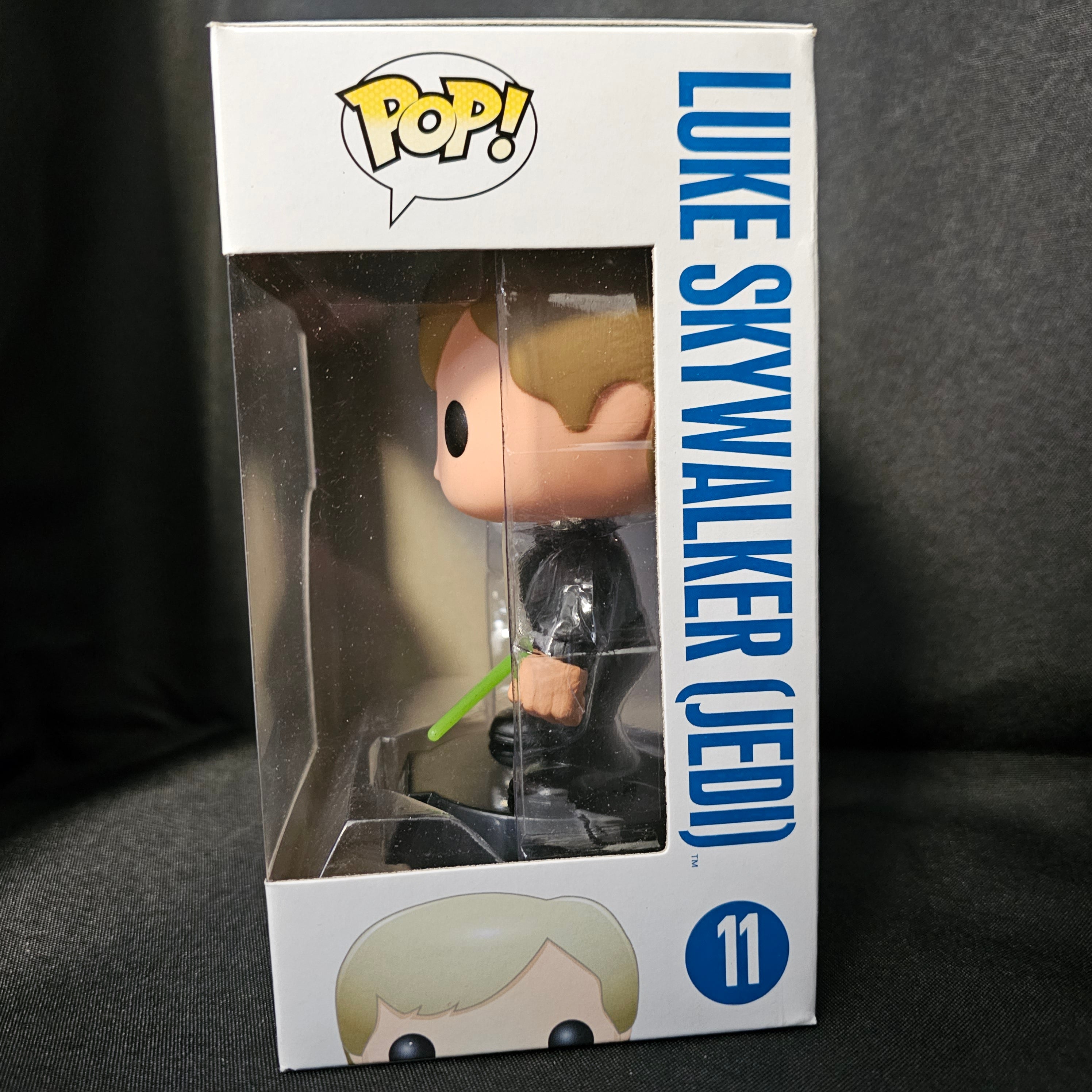 Star Wars Pop! Vinyl Bobblehead Jedi Luke Skywalker [11] - Fugitive Toys