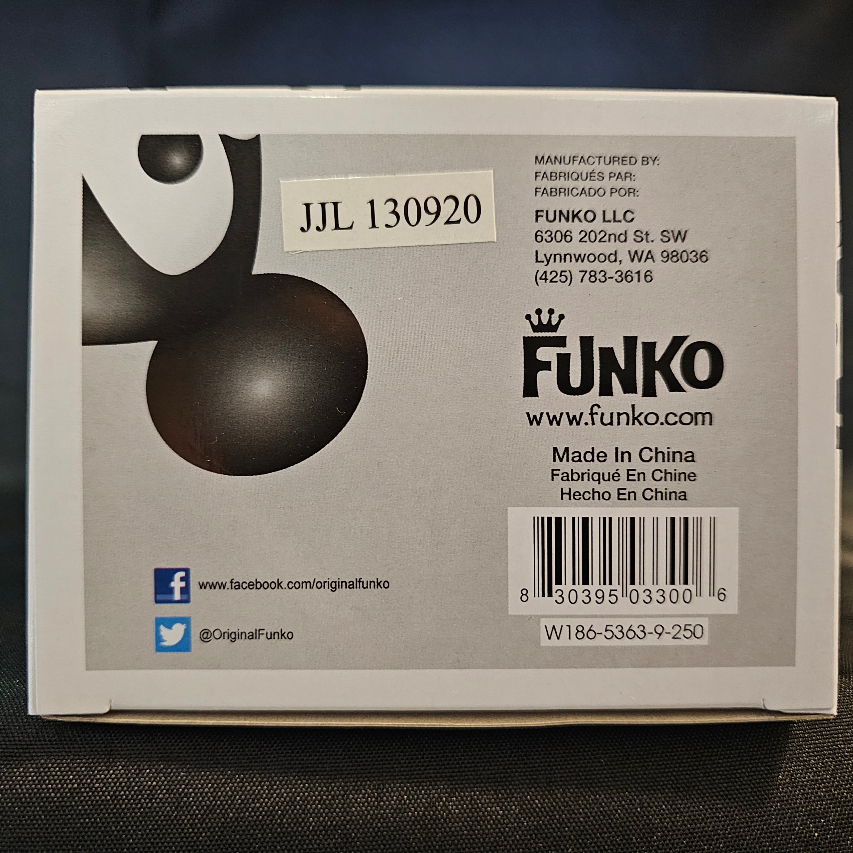 Disney Epic Mickey Pop! Vinyl Figure Mickey Mouse [64] - Fugitive Toys