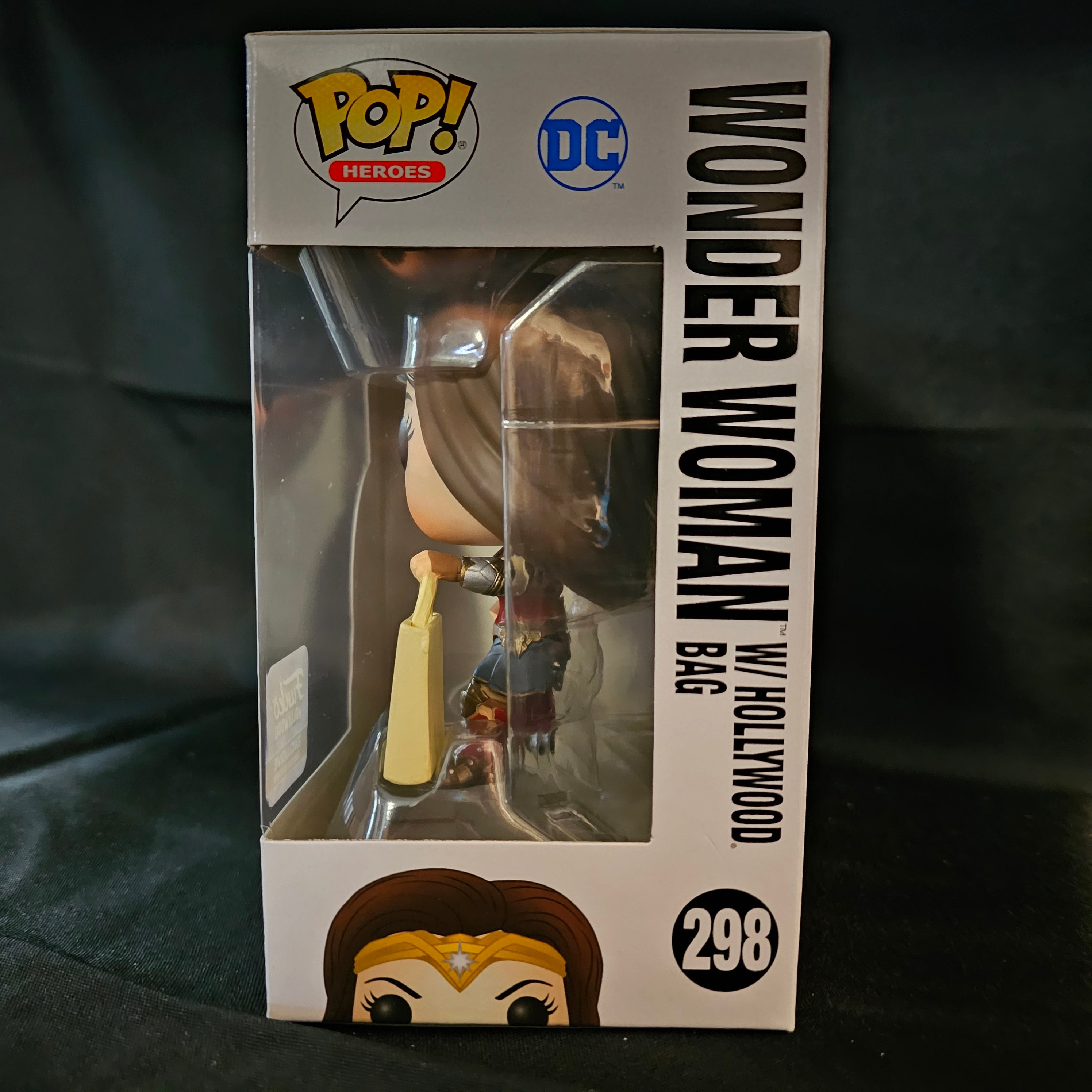 Wonder Woman Movies Pop! Vinyl Figure Wonder Woman with Bag [Funko Hollywood] [298] - Fugitive Toys