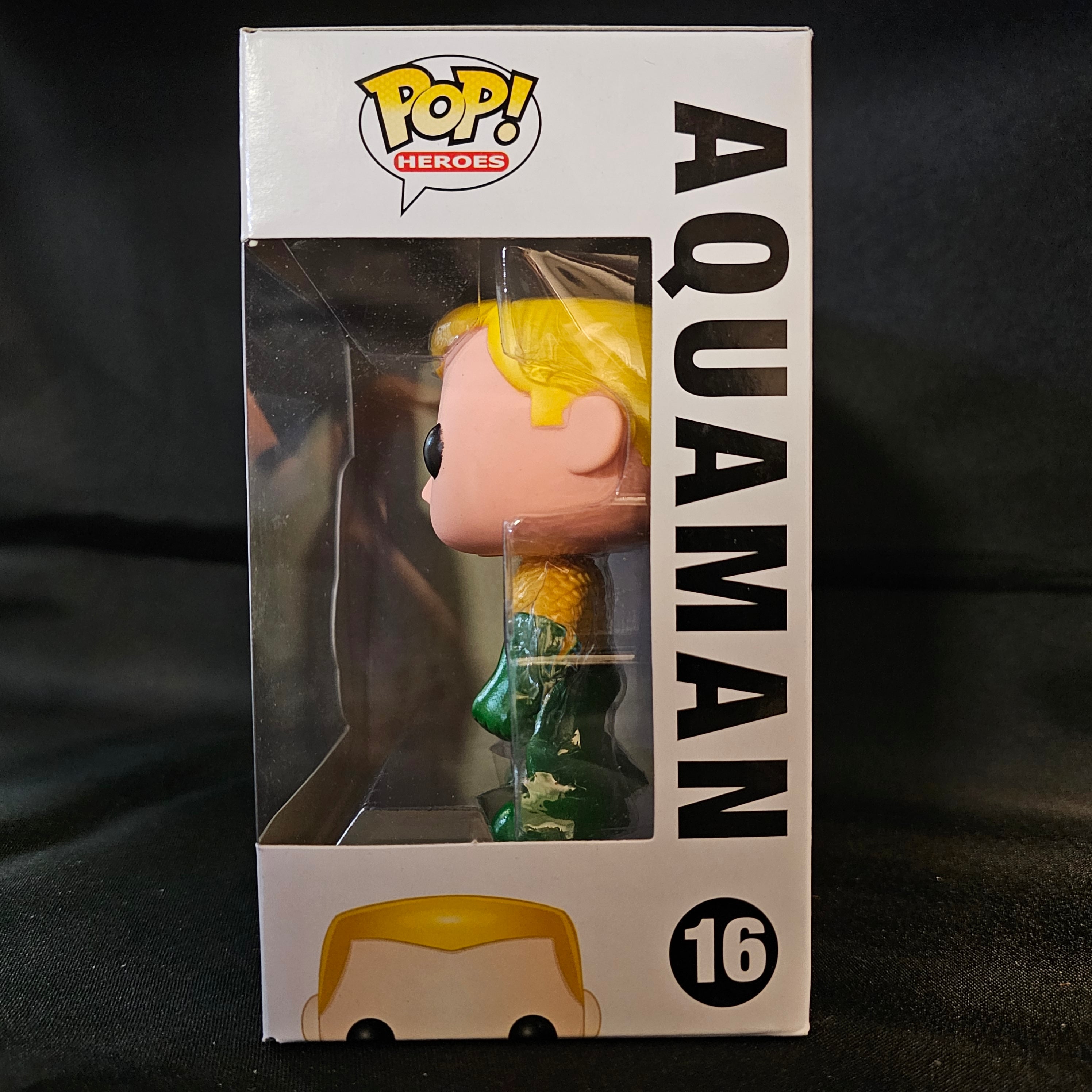 DC Universe Pop! Vinyl Figure Aquaman [16] - Fugitive Toys