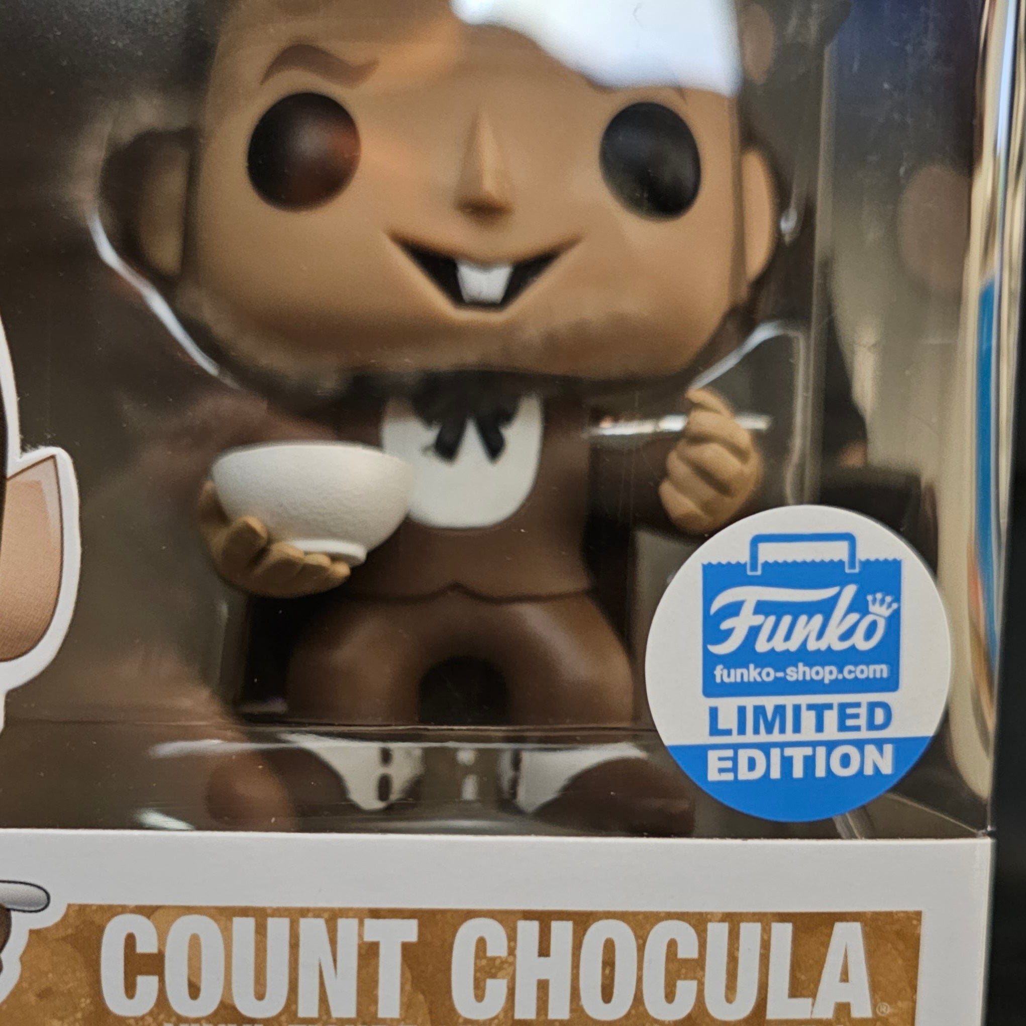 Ad Icon Pop! Vinyl Figure General Mills Count Chocula with Cereal Bowl [Funko-Shop] [33] - Fugitive Toys