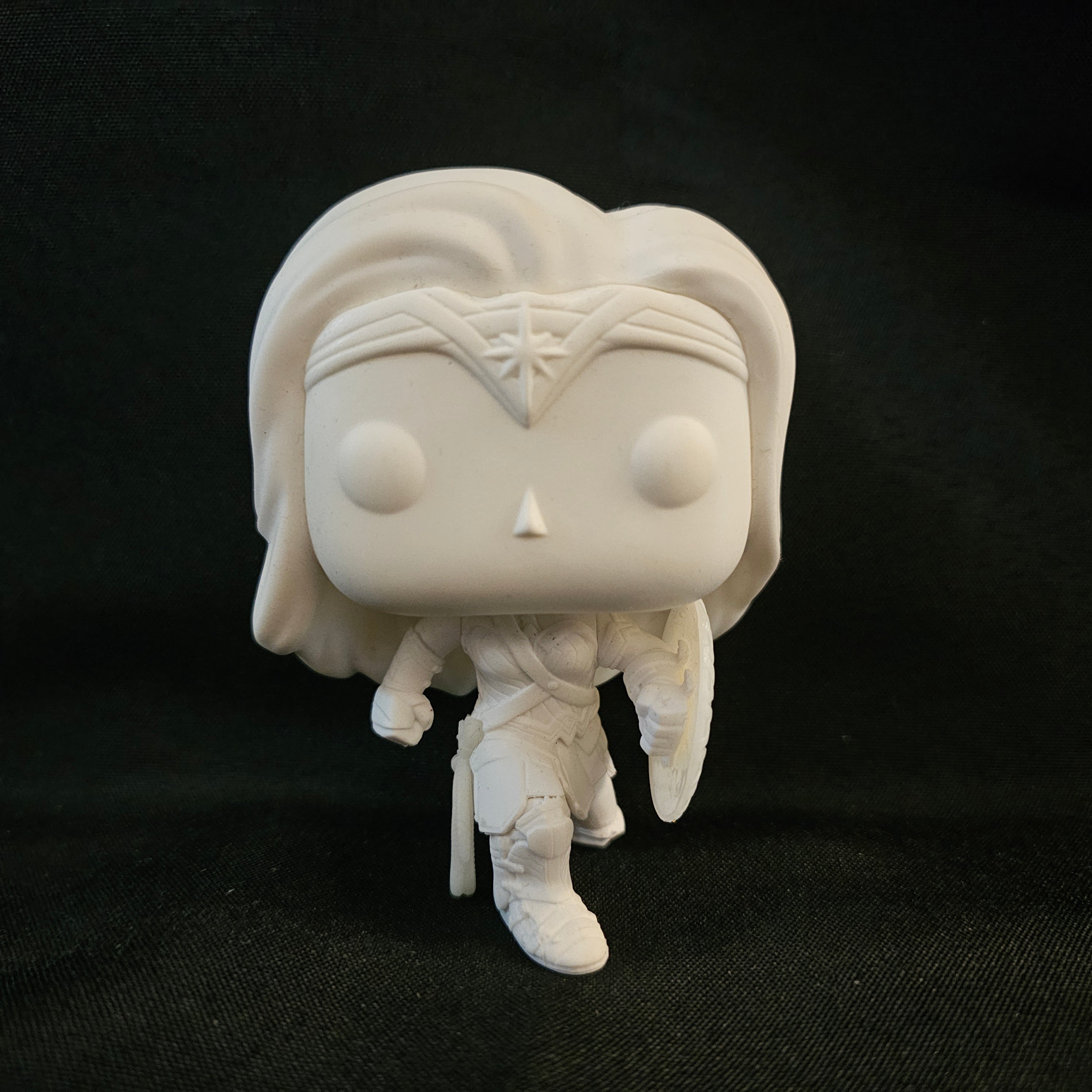 Funko Proto - Wonder Woman [Kneeling with Shield] Prototype - Fugitive Toys