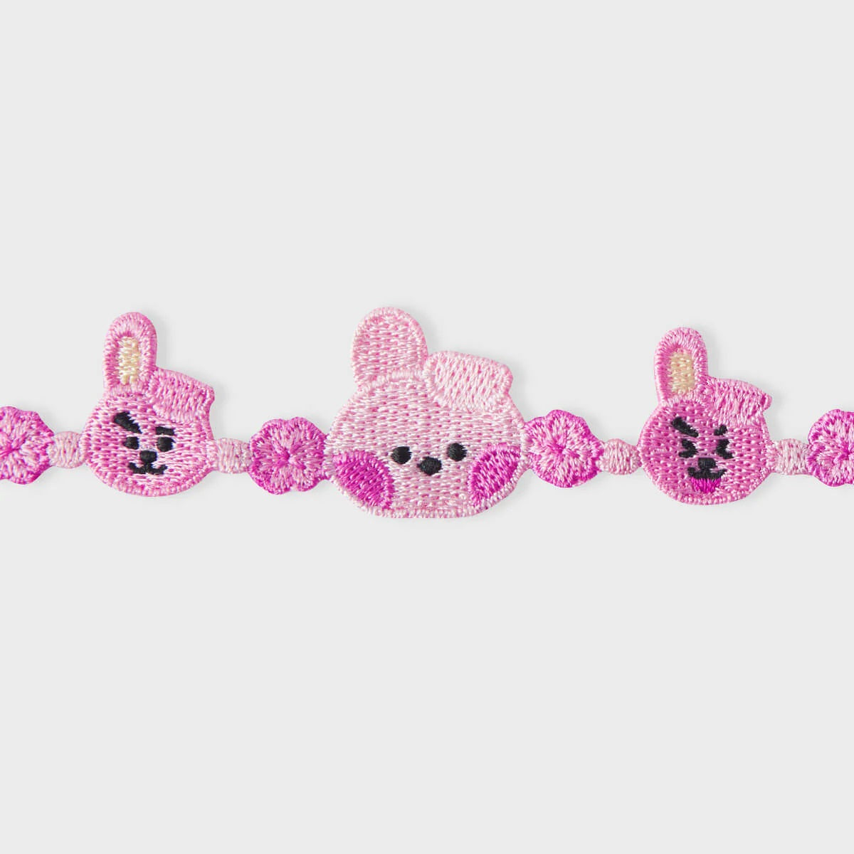 BT21 BIG & TINY Edition Embroidery Patch Bracelet - Cooky - Fugitive Toys