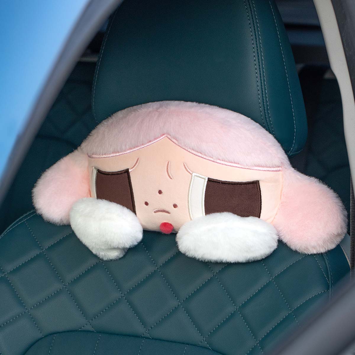 POP MART CRYBABY Encounter Yourself Series-Neck Pillow - Fugitive Toys
