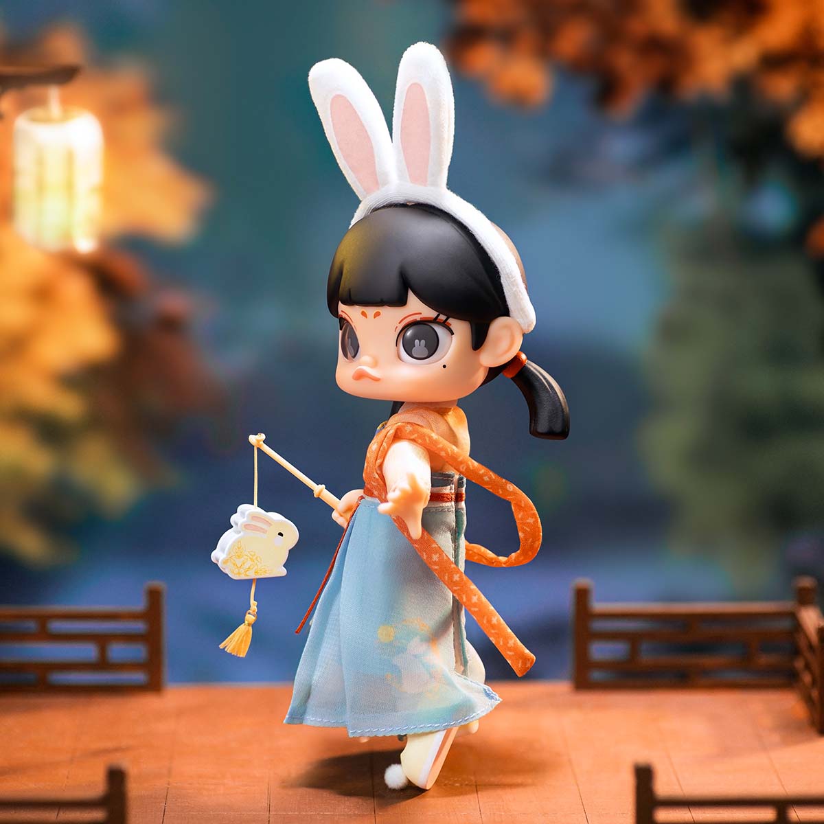 POP MART MOLLY Lantern Show Action Figure - Fugitive Toys