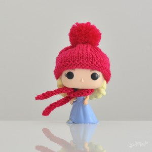 Pop! Apparel Knitted Beanie & Scarf Set [Fuschia] - Fugitive Toys