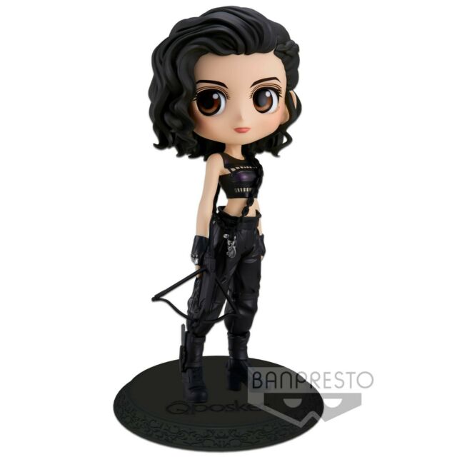 DC Birds of Prey Q Posket Huntress (Black Outfit) - Fugitive Toys